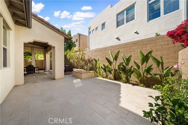 105 newall, Irvine, CA 92618