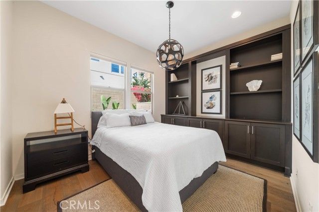 105 newall, Irvine, CA 92618