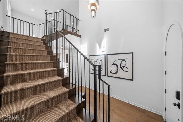 105 newall, Irvine, CA 92618