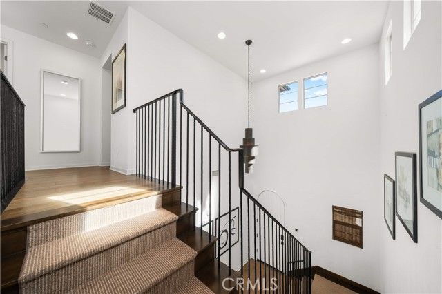 105 newall, Irvine, CA 92618