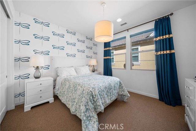 105 newall, Irvine, CA 92618