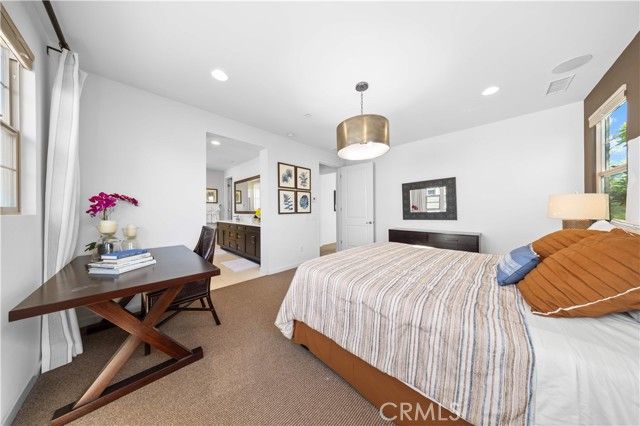 105 newall, Irvine, CA 92618