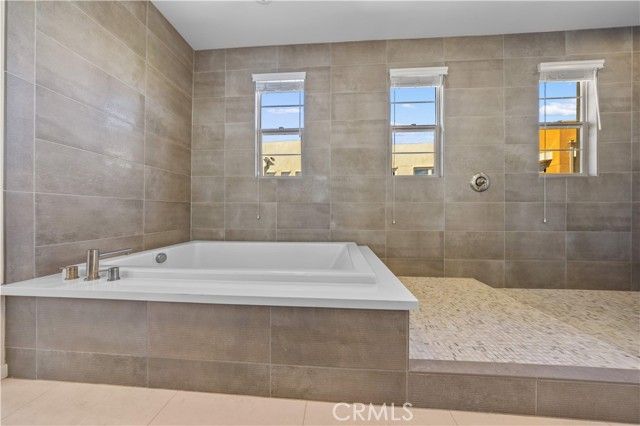 105 newall, Irvine, CA 92618