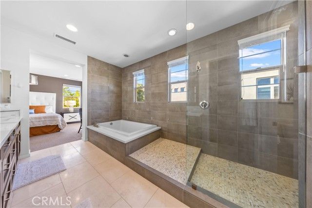 105 newall, Irvine, CA 92618