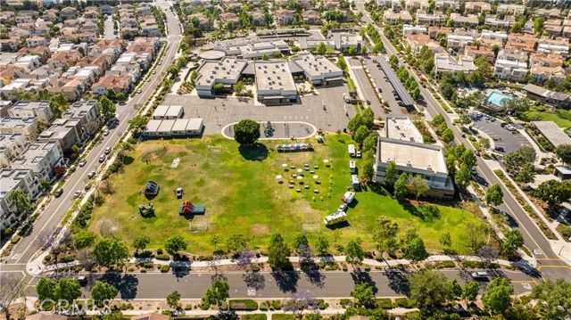 105 newall, Irvine, CA 92618