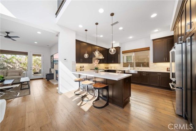 105 newall, Irvine, CA 92618