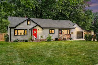 58489 County Road 9, Elkhart, IN 46517