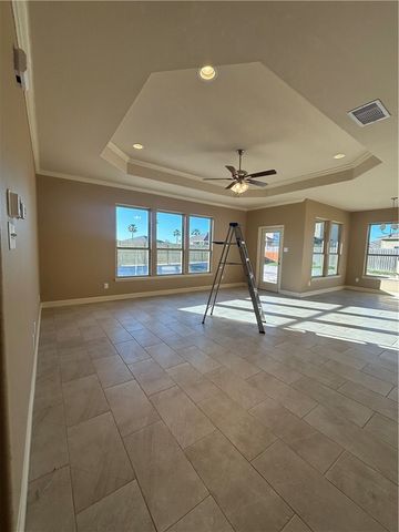 7806 Stover Dr, Corpus Christi, TX 78414