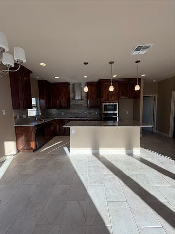 7806 Stover Dr, Corpus Christi, TX 78414