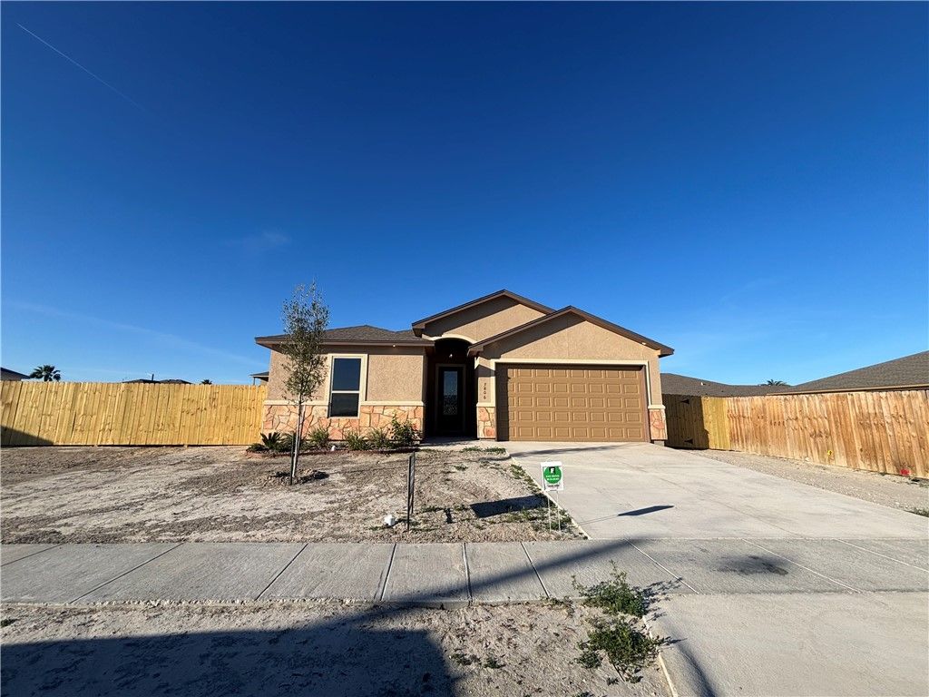 7806 Stover Dr, Corpus Christi, TX 78414