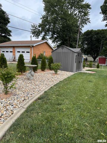 2309 Griffiths Avenue, Springfield, IL 62702