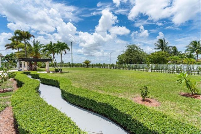 17122 SW 156th Court, Miami, FL 33187
