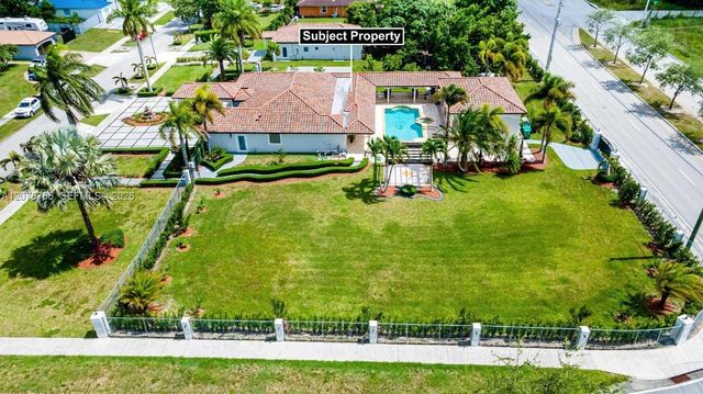 17122 SW 156th Court, Miami, FL 33187