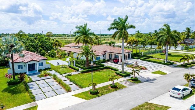 17122 SW 156th Court, Miami, FL 33187