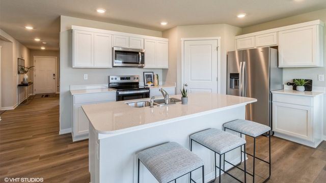 302 39th Street SW, Altoona, IA 50009