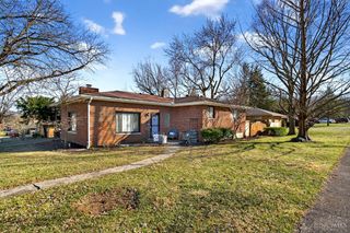1301 Oakmont Avenue, Hamilton, OH 45013