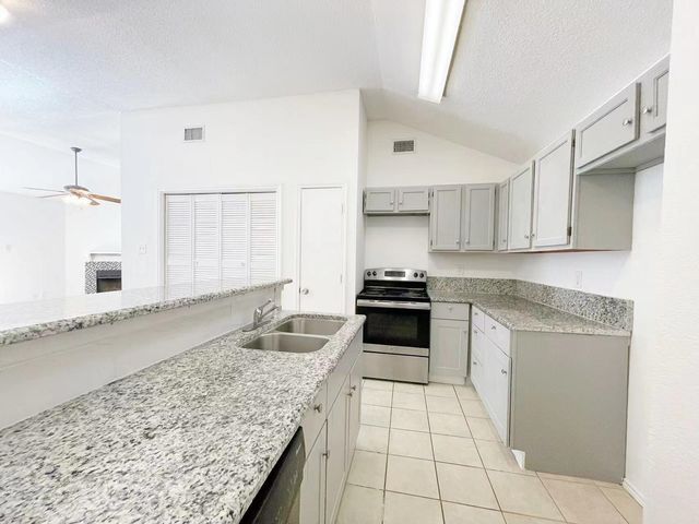 6707 Poppy Court, Fort Worth, TX 76137