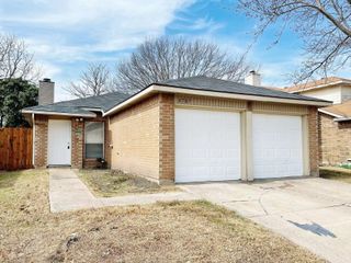 6707 Poppy Court, Fort Worth, TX 76137