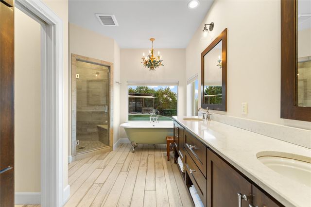 1017 Westland Ridge RD, Dripping Springs, TX 78620