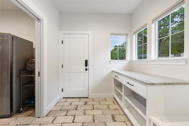 1017 Westland Ridge RD, Dripping Springs, TX 78620