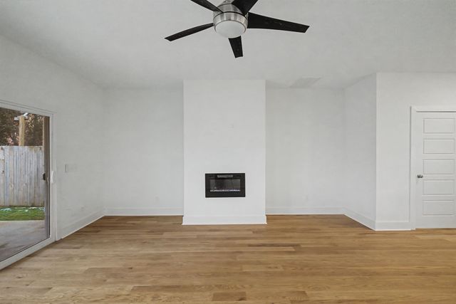 2140 18th Ave, N, Nashville, TN 37208