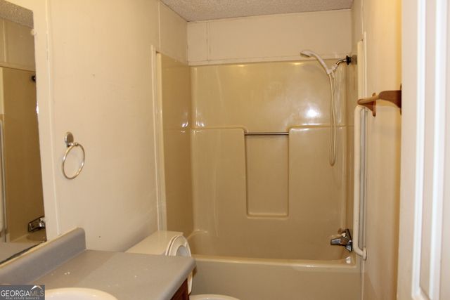 1691A Rover Zetella Road, Williamson, GA 30292