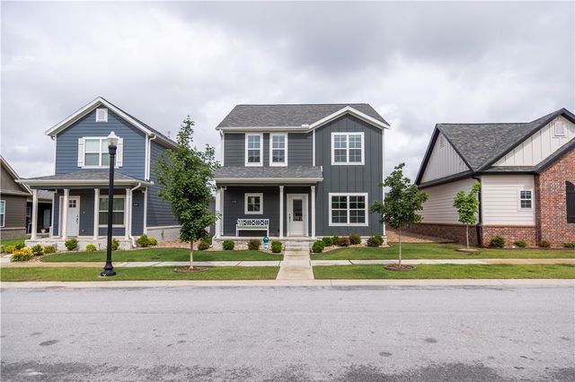 2101 SW Poppy Street, Bentonville, AR 72713