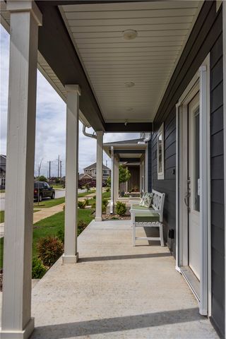 2101 SW Poppy Street, Bentonville, AR 72713
