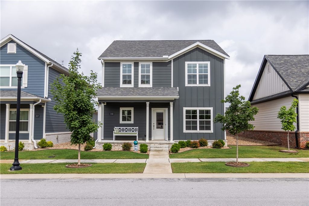 2101 SW Poppy Street, Bentonville, AR 72713