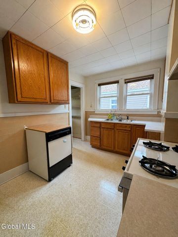 233 Sixteenth Street, Schenectady, NY 12306