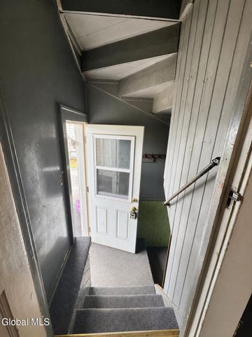 233 Sixteenth Street, Schenectady, NY 12306