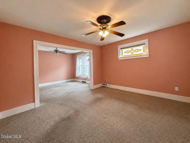 233 Sixteenth Street, Schenectady, NY 12306