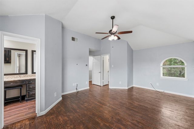 2924 Peninsula Way, Carrollton, TX 75007