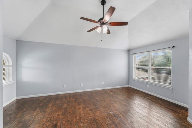2924 Peninsula Way, Carrollton, TX 75007