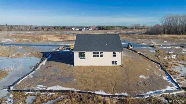 2331 Clifden, Davison, MI 48423