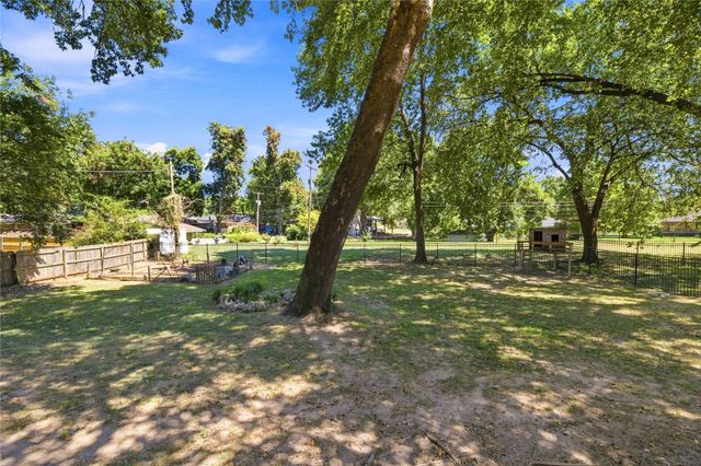 3623 S Florence Avenue, Tulsa, OK 74105