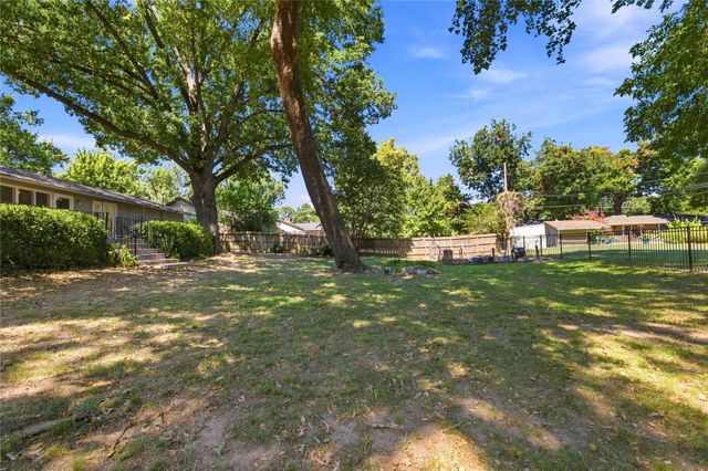 3623 S Florence Avenue, Tulsa, OK 74105
