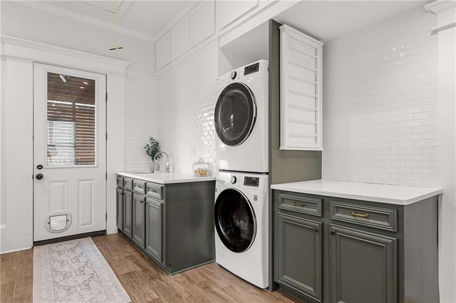 578 East NE Avenue, Atlanta, GA 30312