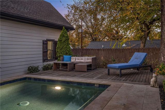 578 East NE Avenue, Atlanta, GA 30312