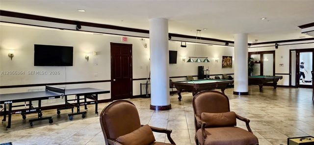 5085 NW 7th St 1505, Miami, FL 33126