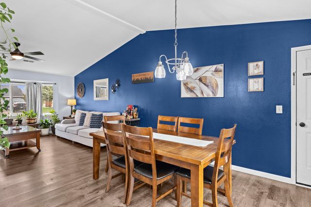 1011 S Campbell St, Airway Heights, WA 99001