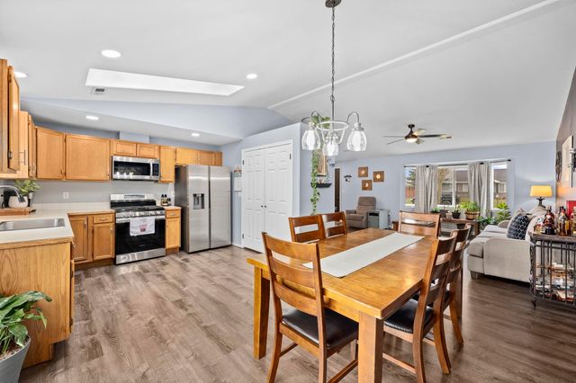 1011 S Campbell St, Airway Heights, WA 99001