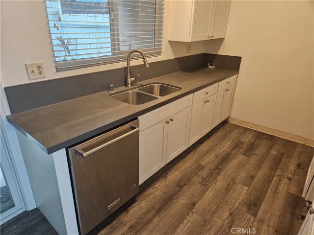 2123 Harriman Lane, Redondo Beach, CA 90278