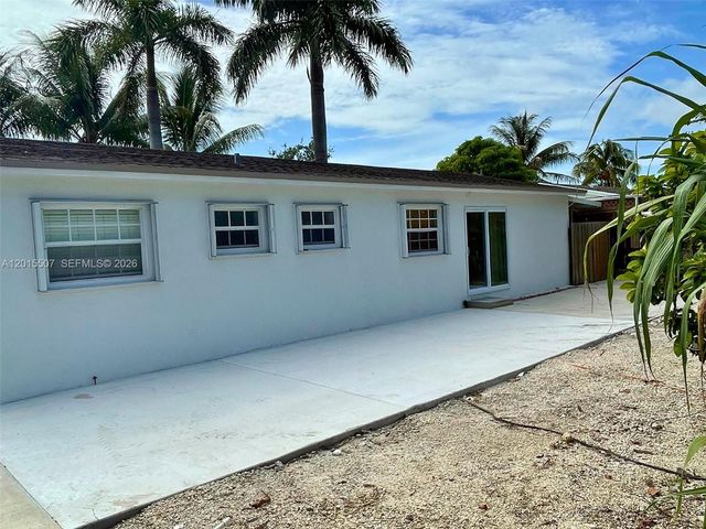 22430 SW 113th Ct, Miami, FL 33170