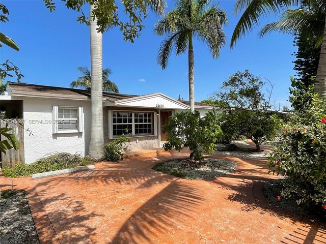 22430 SW 113th Ct, Miami, FL 33170