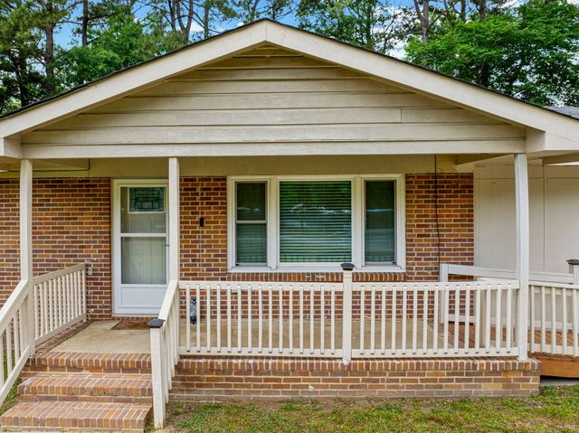 1936 Central Avenue, Summerville, SC 29483