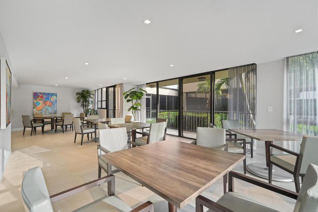 859 Jeffery Street 506, Boca Raton, FL 33487