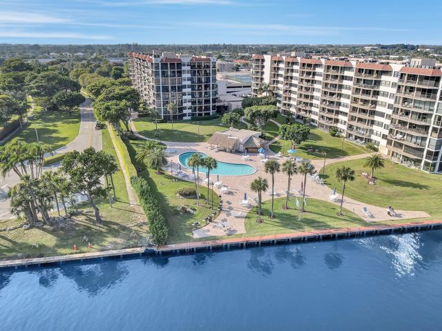 859 Jeffery Street 506, Boca Raton, FL 33487