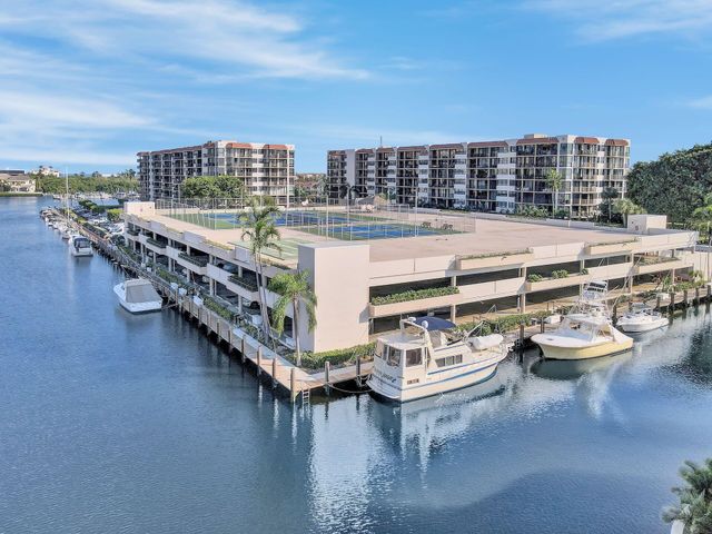859 Jeffery Street 506, Boca Raton, FL 33487