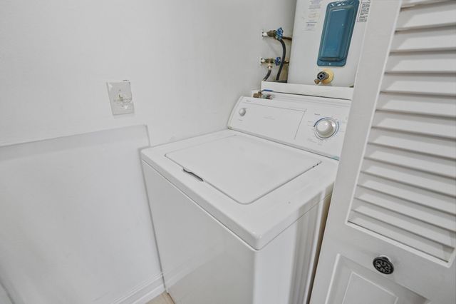 859 Jeffery Street 506, Boca Raton, FL 33487